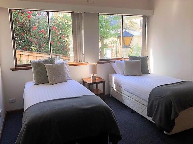 Sullivans Cove Apartments Хоубарт Екстериор снимка A room at the hotel