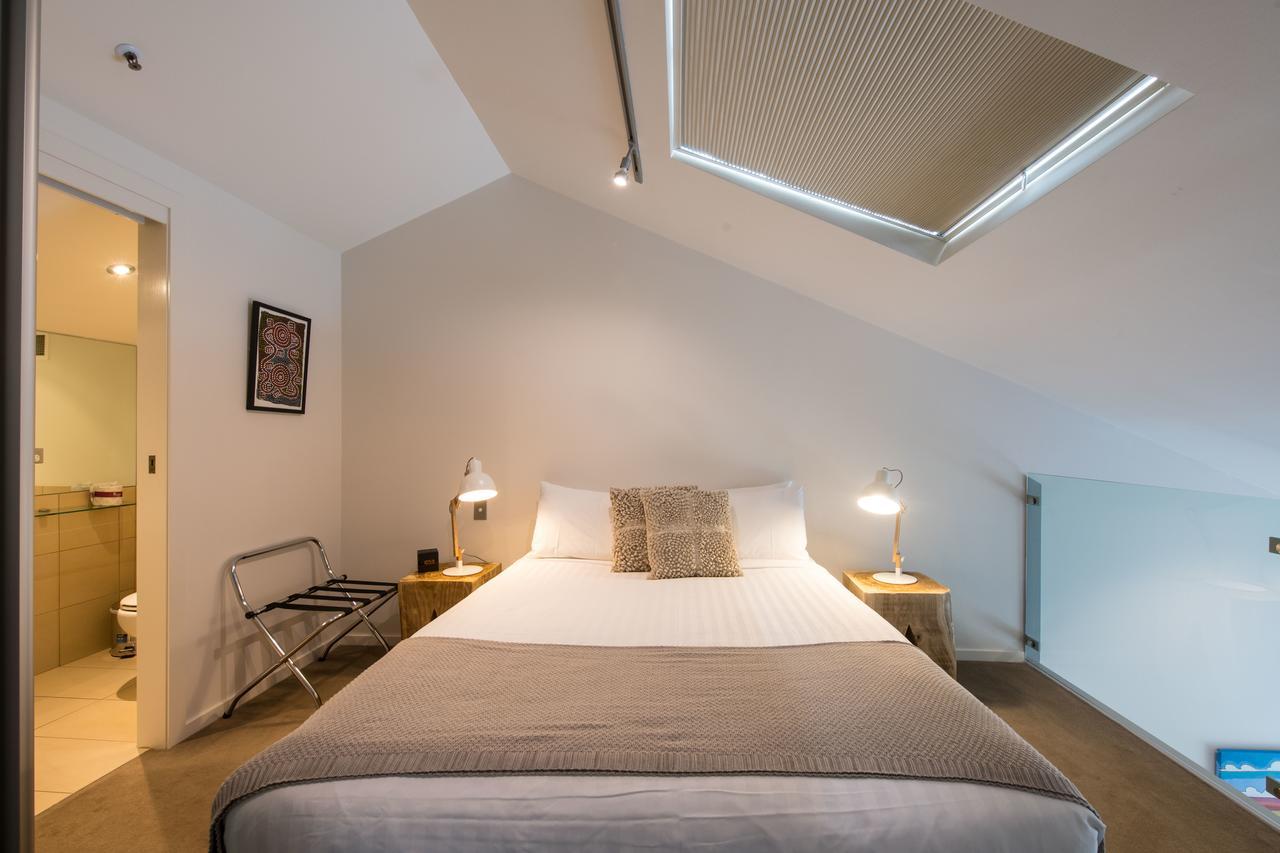 Sullivans Cove Apartments Хоубарт Екстериор снимка A bedroom at the hotel